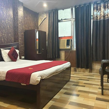 Hotel Aarti Darshan Харидвар Экстерьер фото