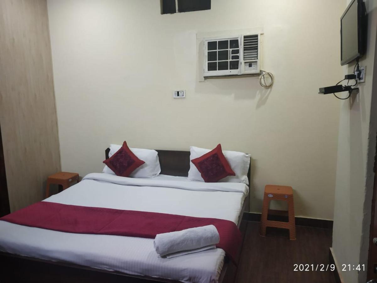 Hotel Aarti Darshan Харидвар Экстерьер фото
