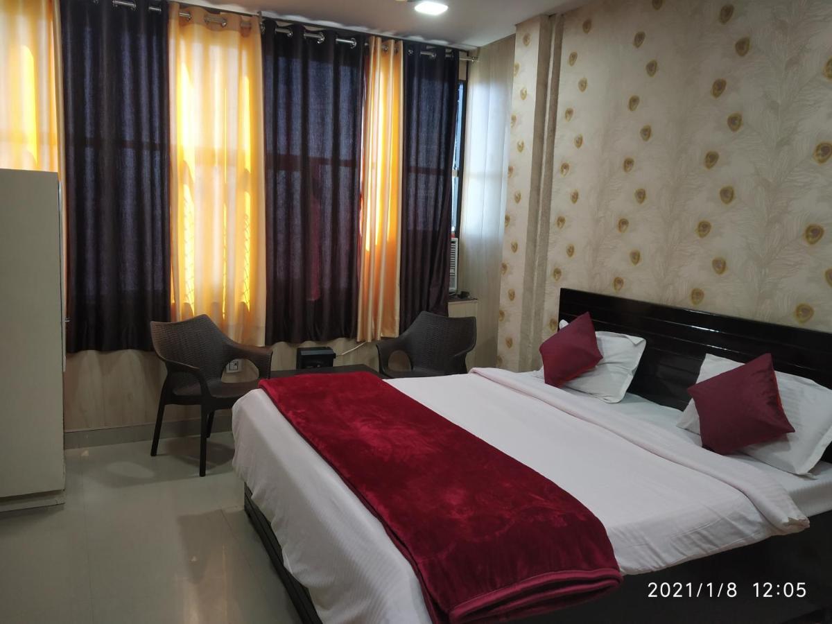 Hotel Aarti Darshan Харидвар Экстерьер фото